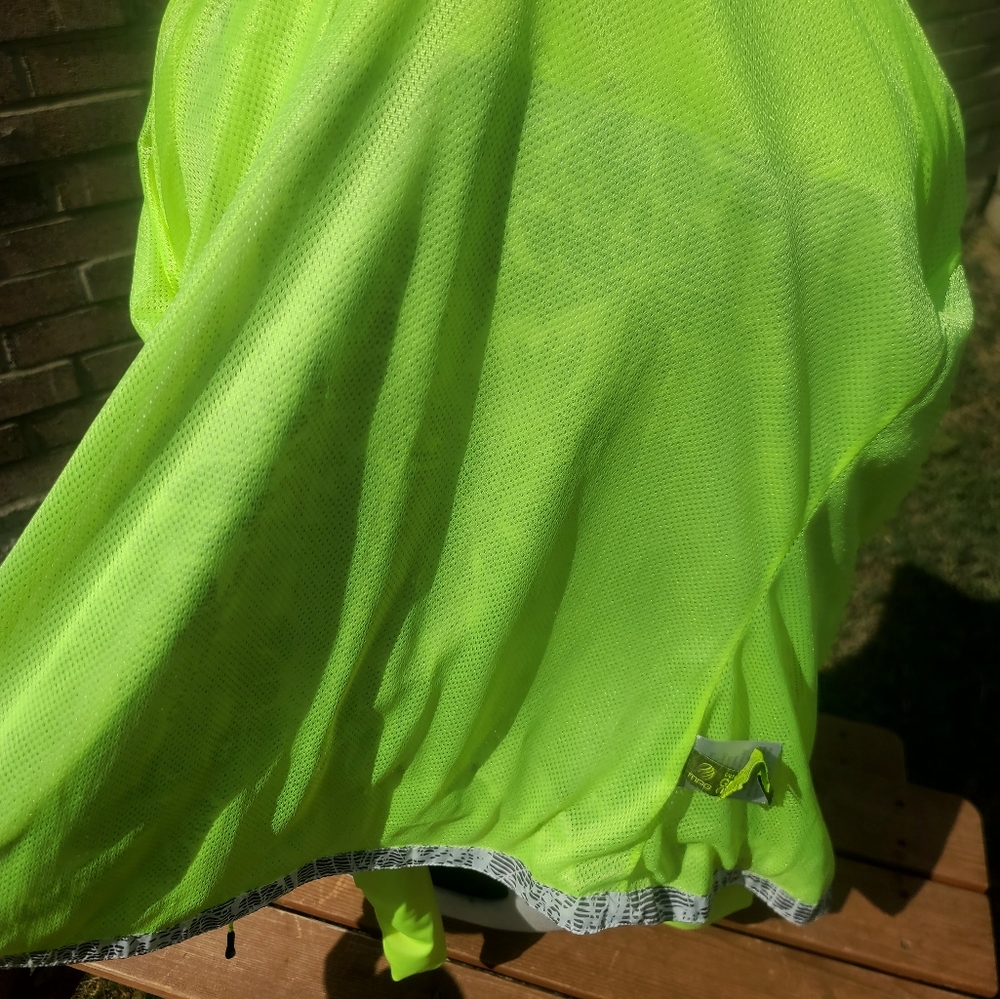 Mondetta performance gear jacket - Picture 8 of 10